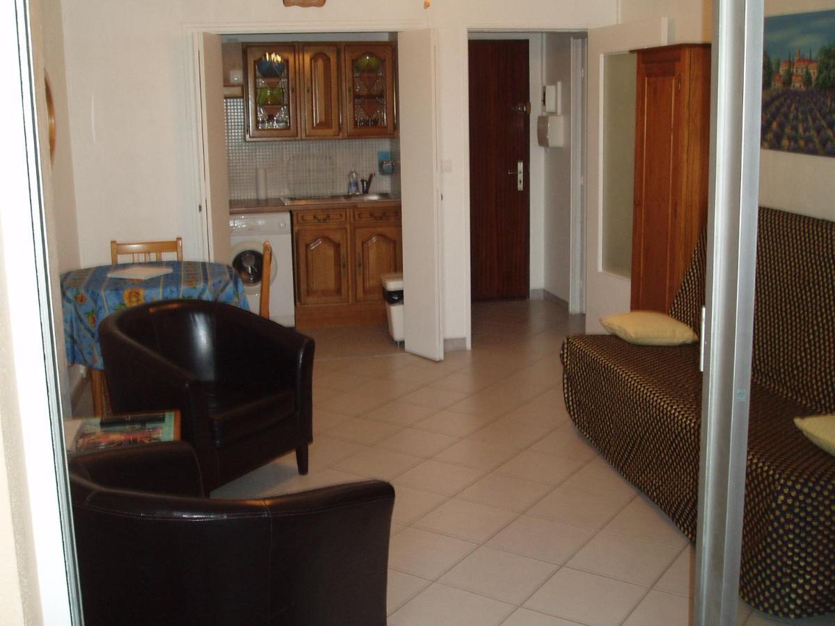studio 150 m de la mer Six-Fours-les-Plages Esterno foto