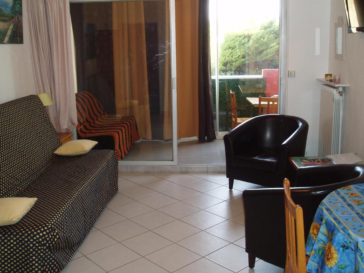 studio 150 m de la mer Six-Fours-les-Plages Esterno foto